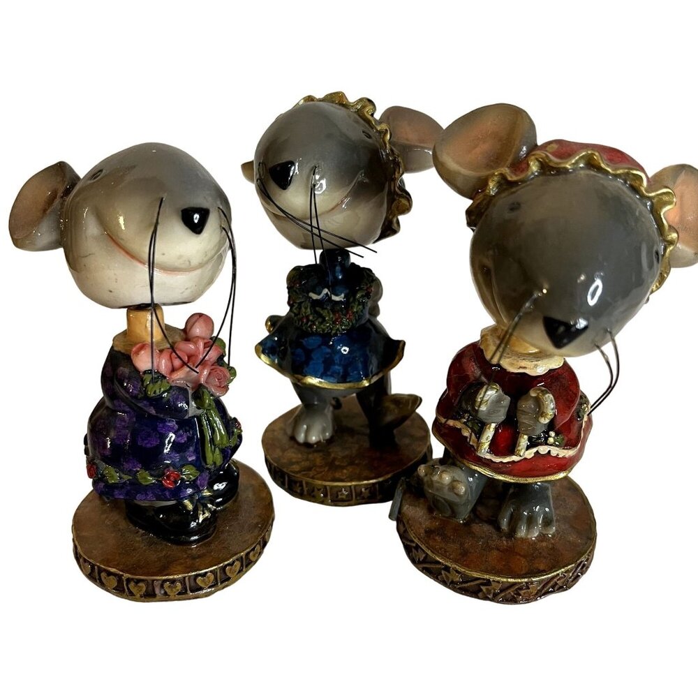 Three Bobblehead Nodder Mice Vintage Flowers Candy Cane Lei Wreath